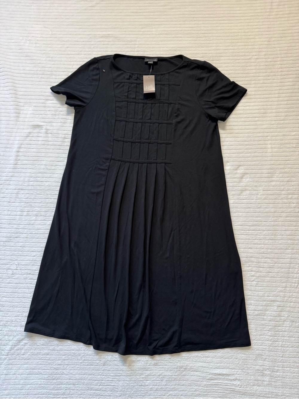 Jijil Black Short-Sleeve Pleated-Front Midi Dress with Yoke Tucks